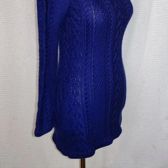 Blue cable knit sweater mini dress - Picture 5 of 14